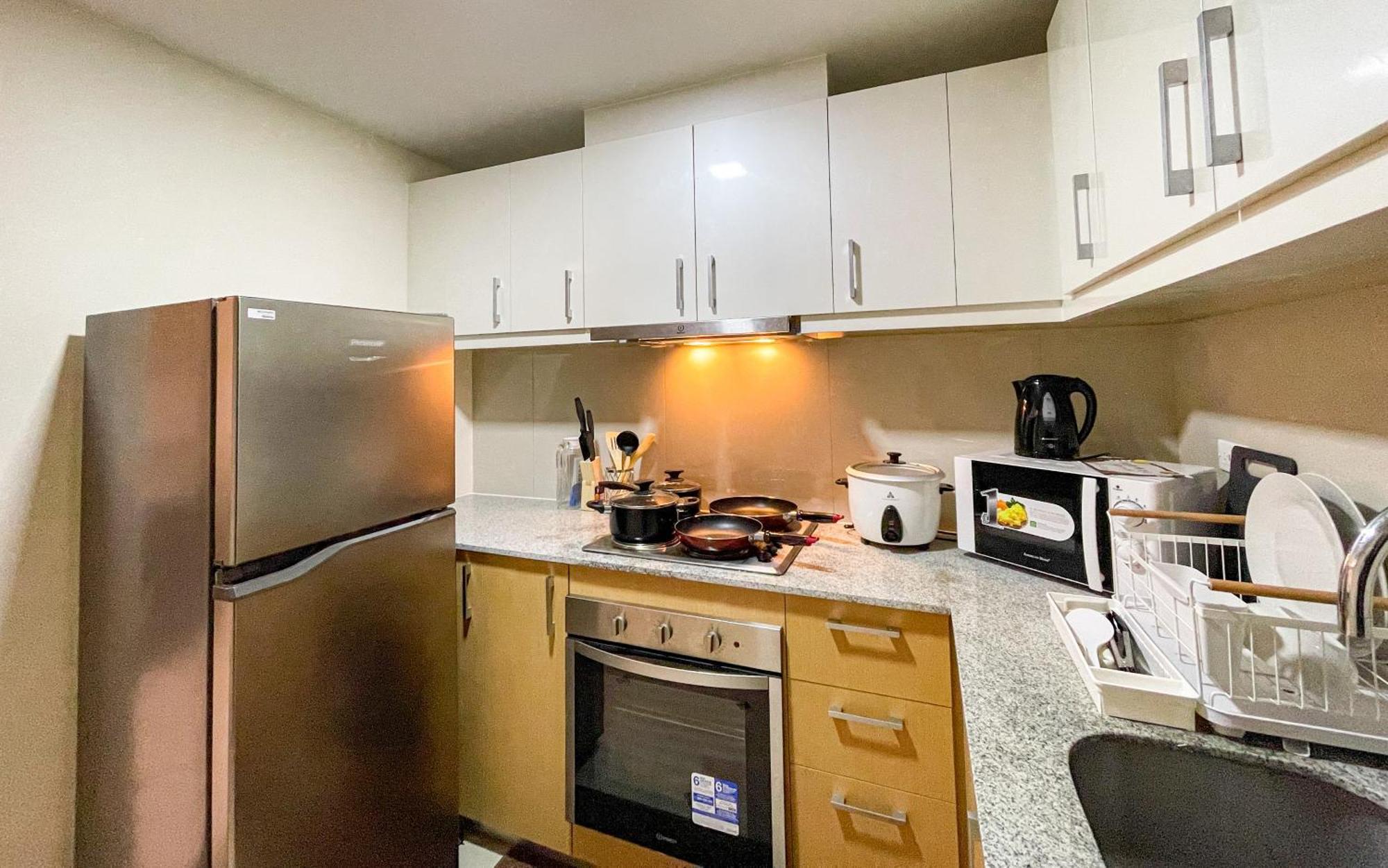 Cityscape View 2Br In Uptown Bgc W 200Mbps Wifi Taguig Exterior foto
