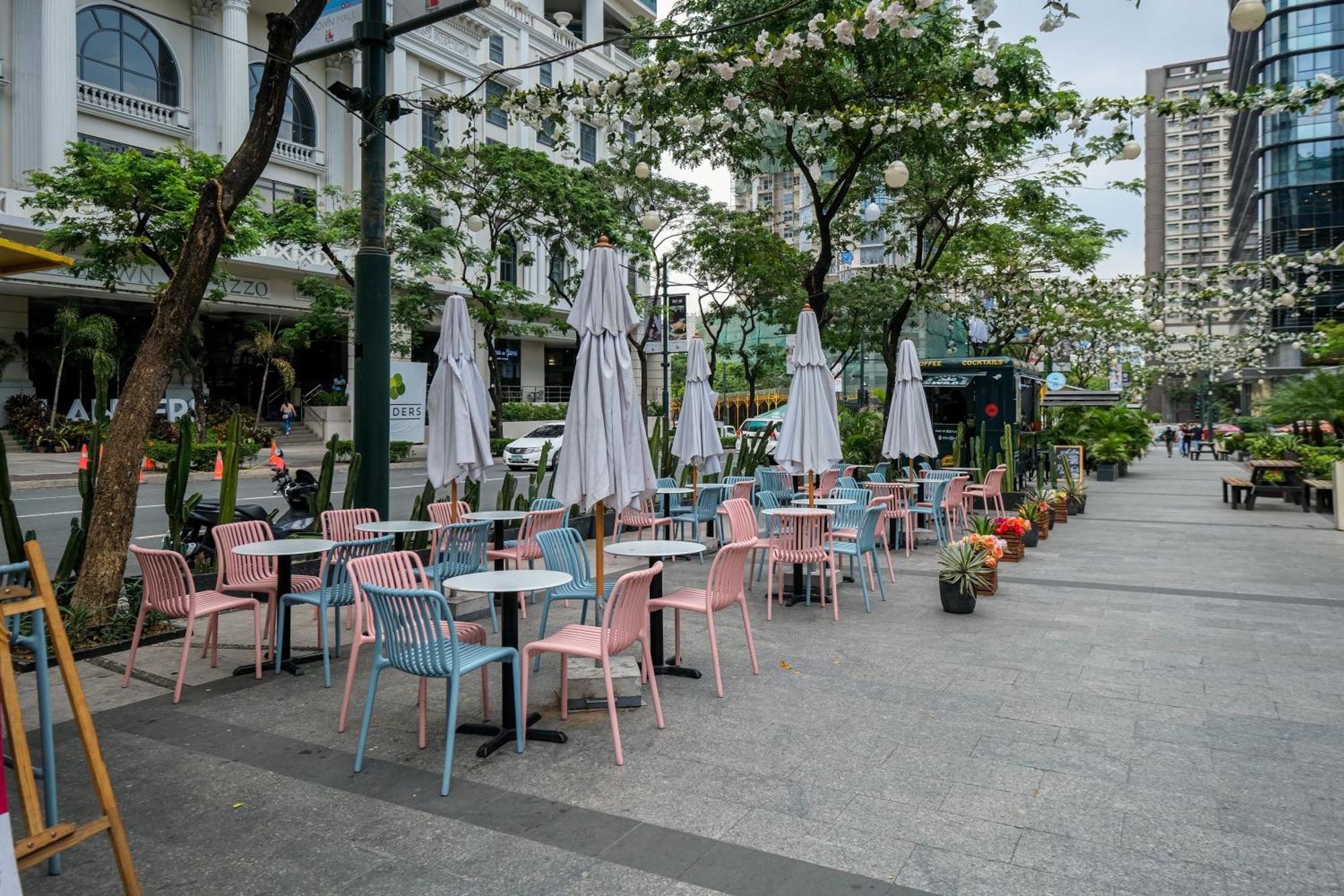 Cityscape View 2Br In Uptown Bgc W 200Mbps Wifi Taguig Exterior foto